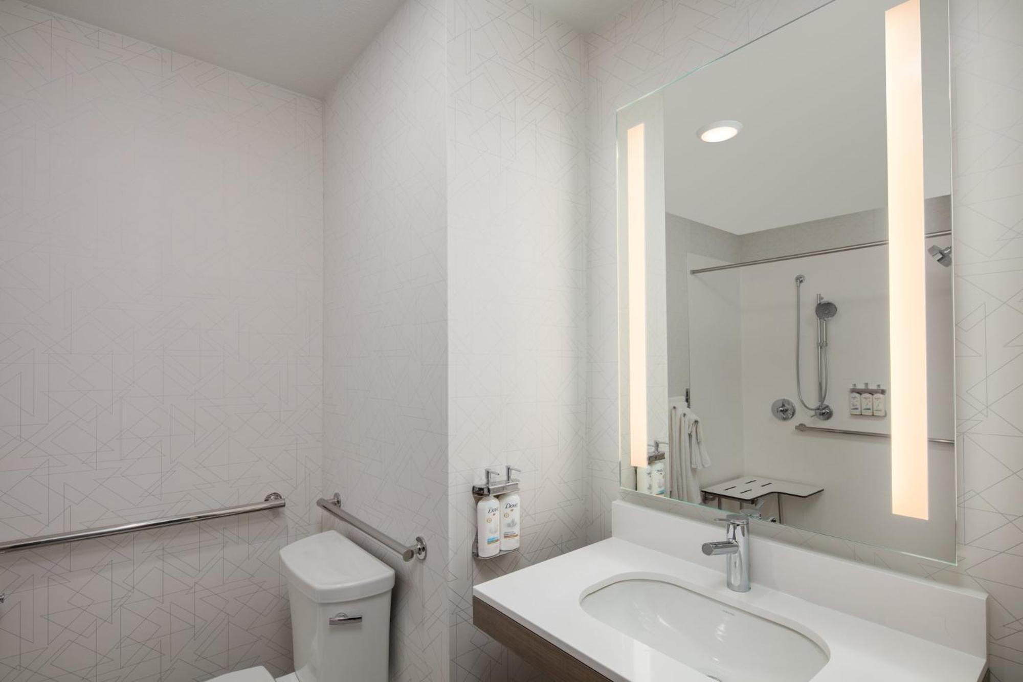 Holiday Inn Express Bothell By Ihg Buitenkant foto