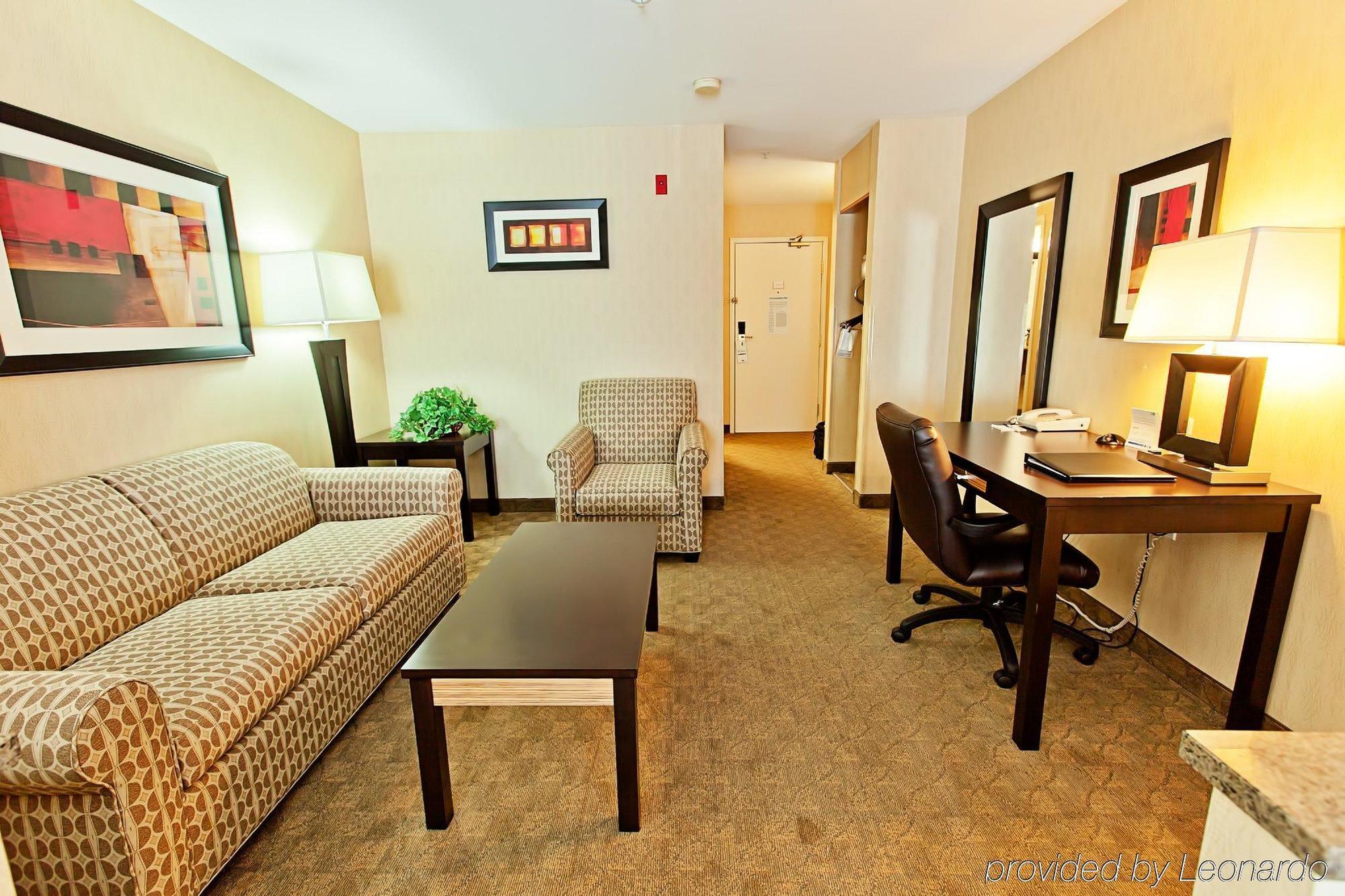 Holiday Inn Express Bothell By Ihg Buitenkant foto